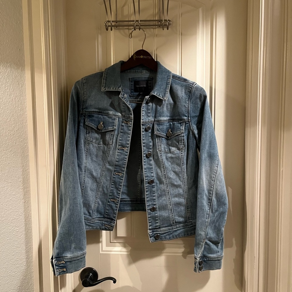 The Limited denim jean jacket